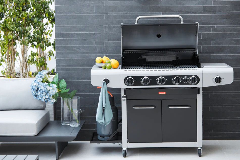 GAS BBQS